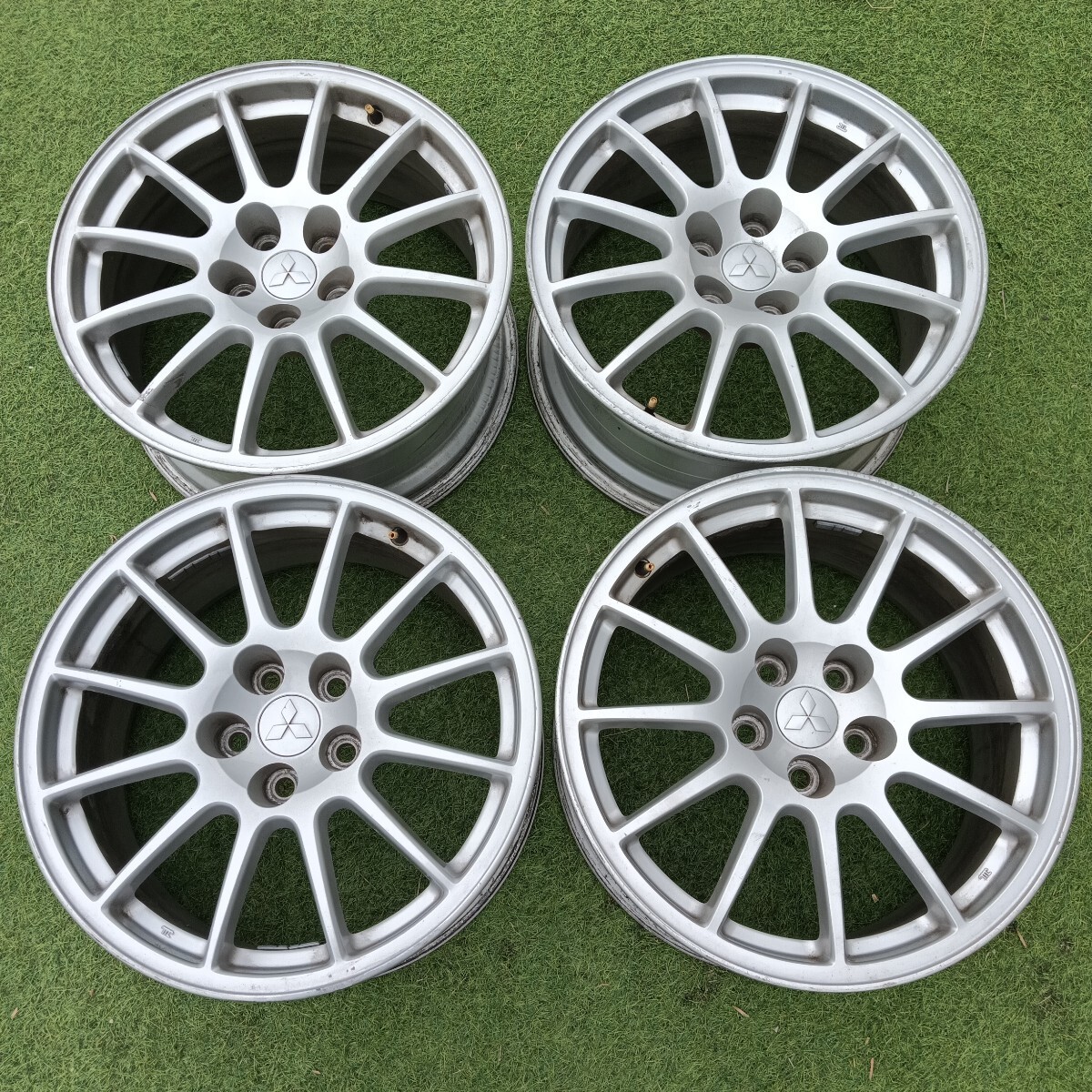 ランサーエボリューション6.5　トミーマキネン エディション アルミホイール ランサーエボリューション ランエボ6 トミーマキネン純正17インチ