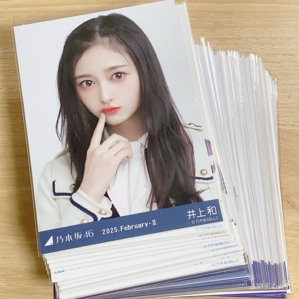 乃木坂46】与田祐希 直筆サイン入り写真 無口な時間 Eの落札情報詳細