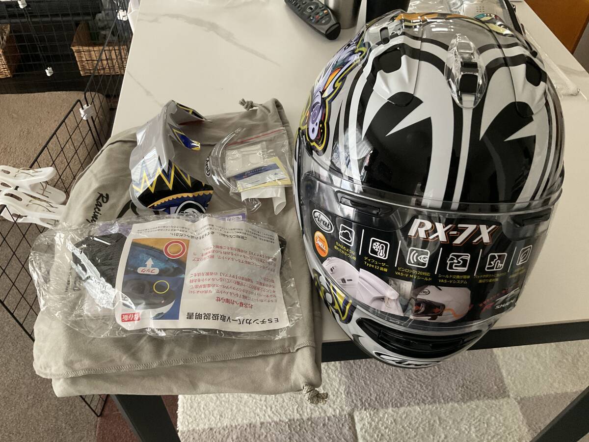 未使用】【SEO工房】ヘルメットディフューザー 猫耳 ロータイプ 走り屋