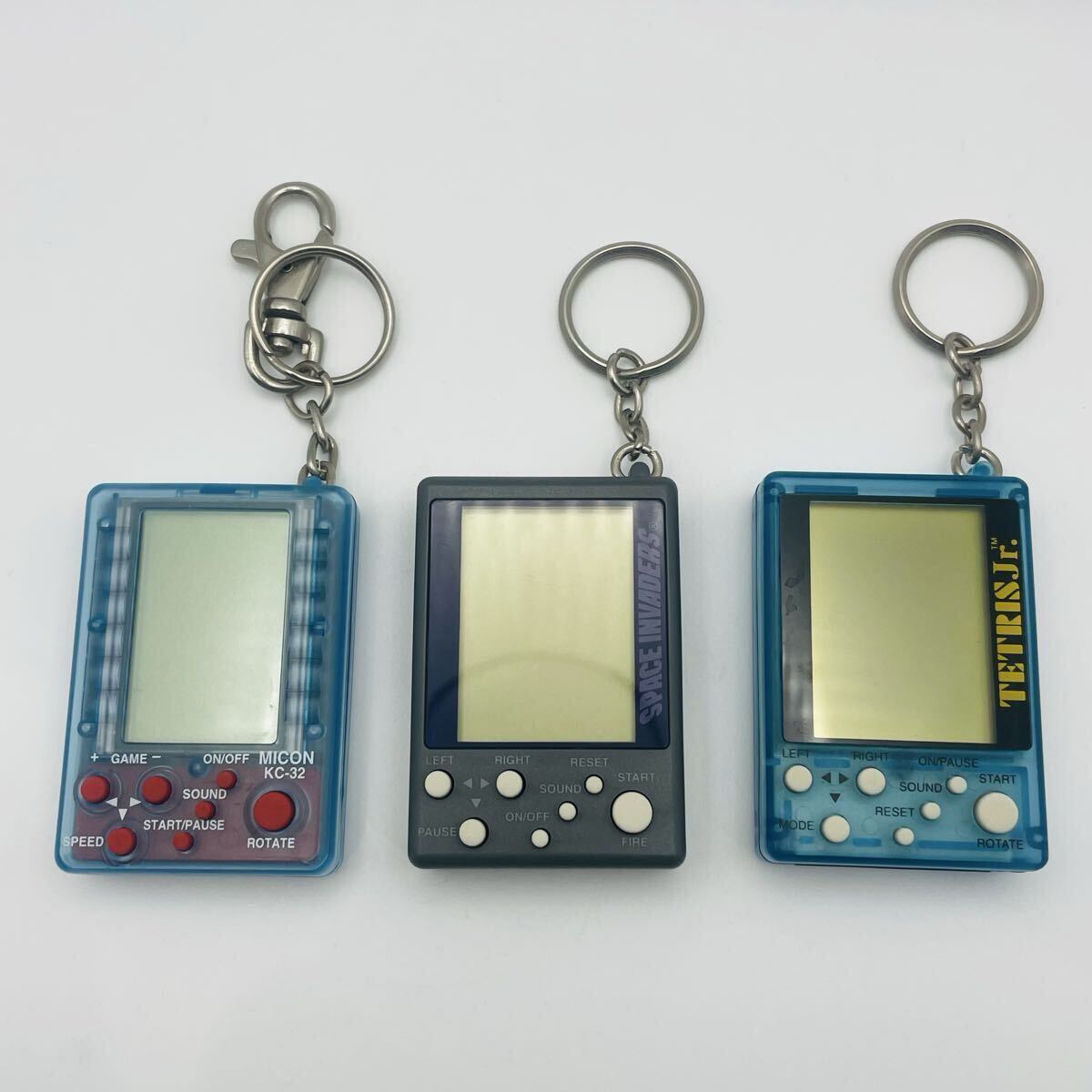 作動・機能OK！たまごっち メスっち ケース＆説明書付き（クリア
