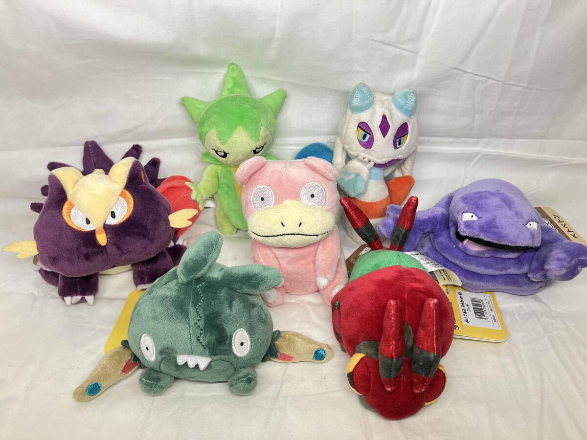 新品】ポケモンセンター ぬいぐるみ へんしん！ メタモン ヤブクロン