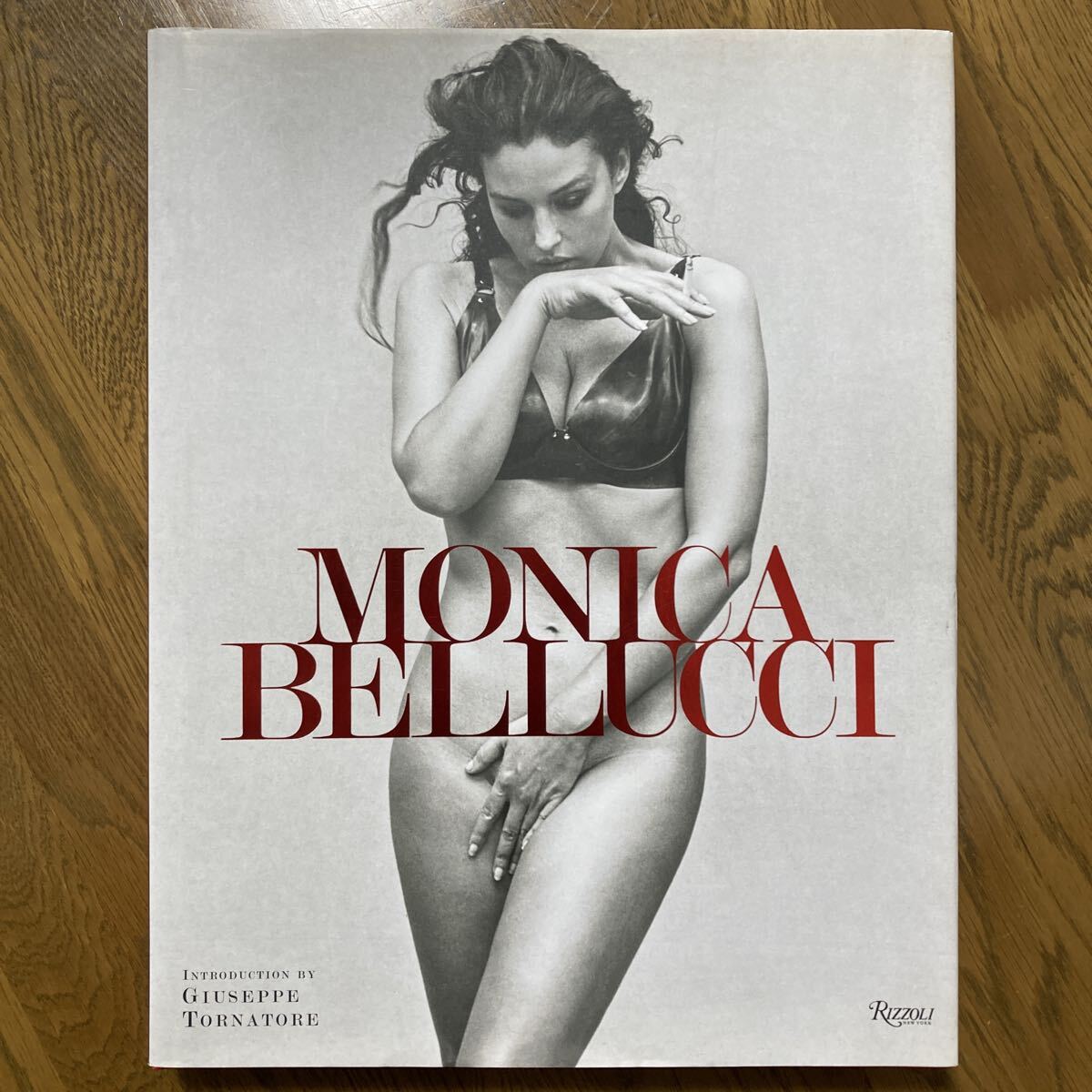 新品】モニカ・ベルッチ 直筆サインフォト/写真 Monica Bellucciの落札 