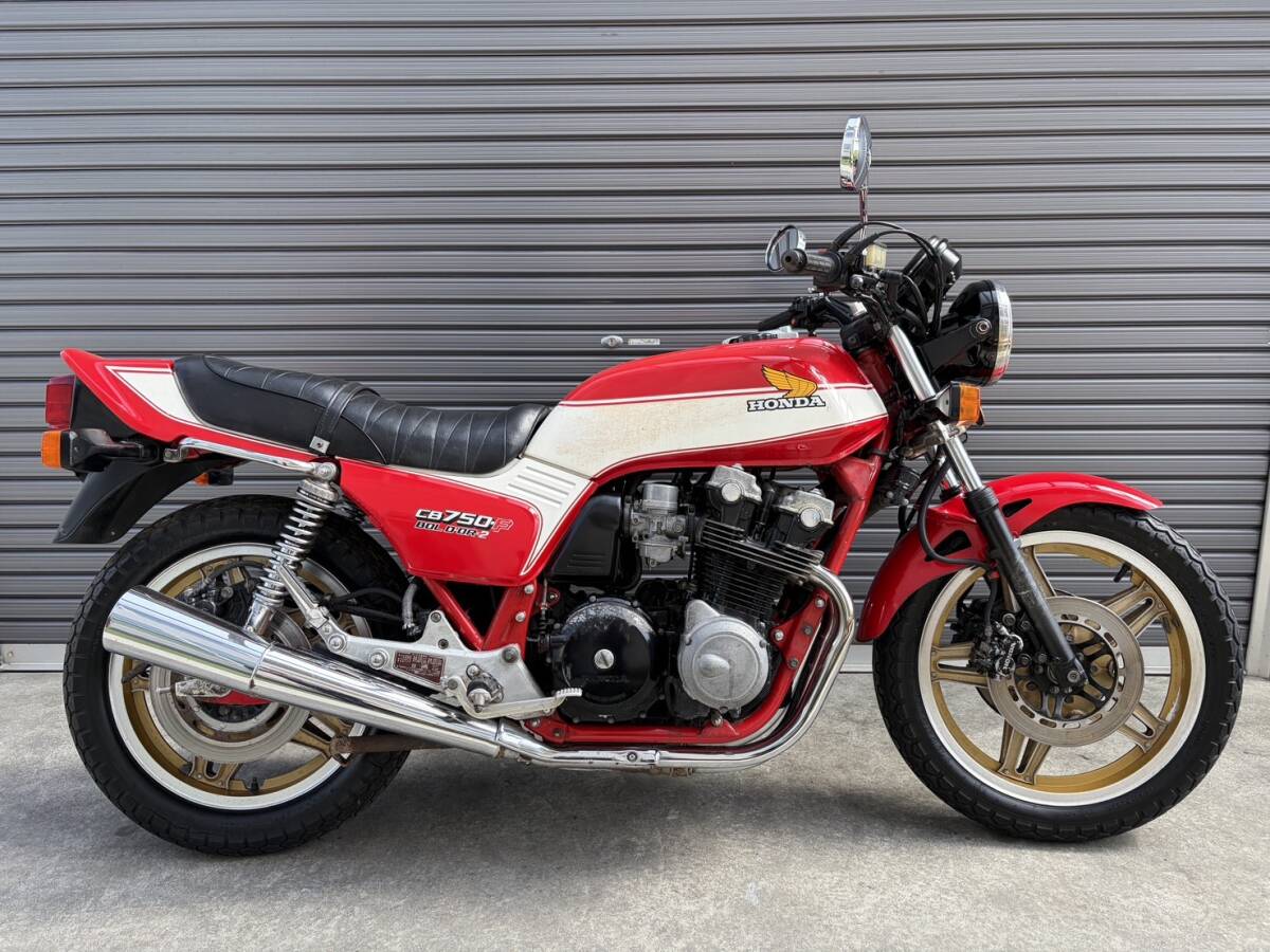 CB750F RC04 チョビ三段 シート 純正シートベース 売切り!! CB900F