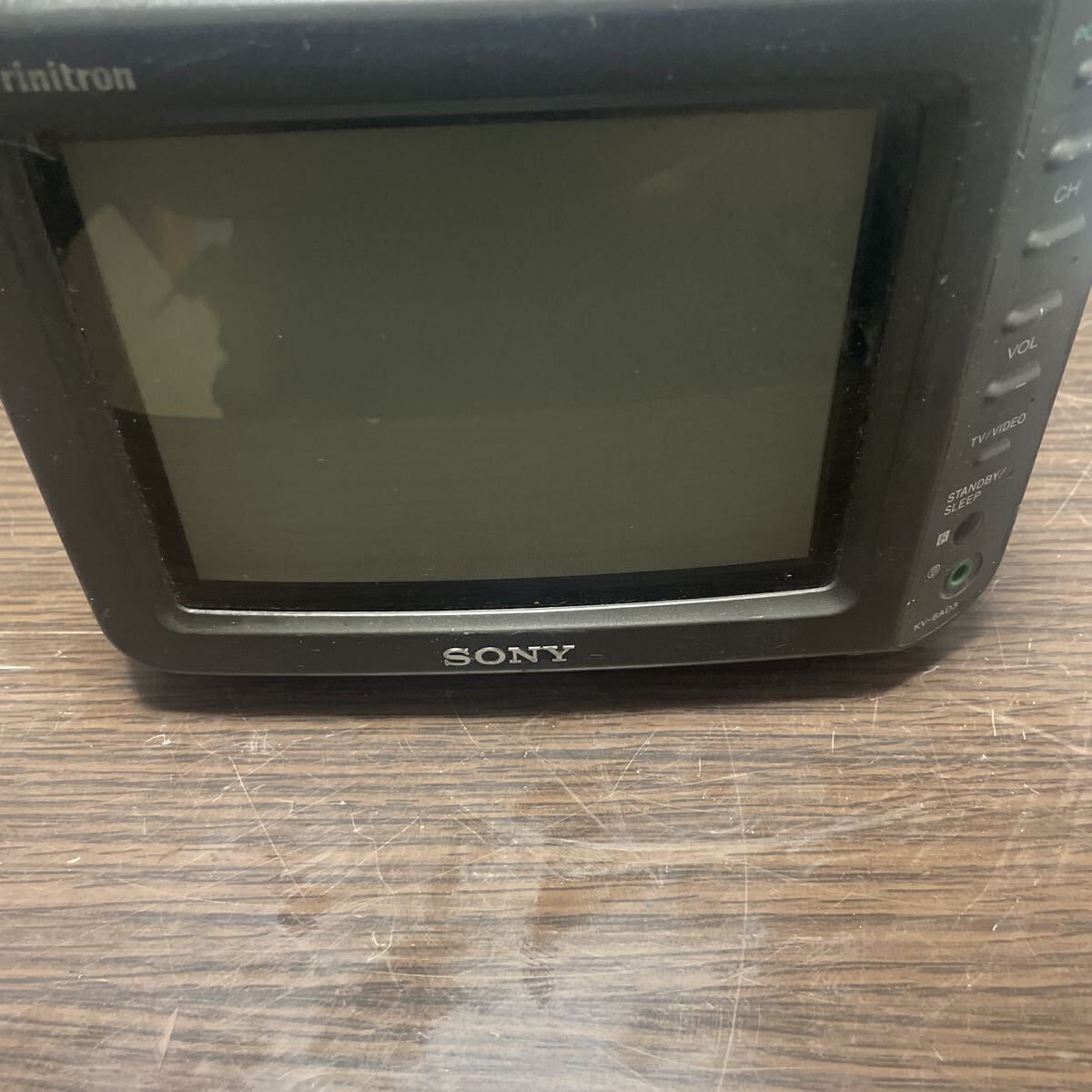 中古】難有 シャープ SHARP 14型 ブラウン管テレビ 14C-RM2 TVゲーム等