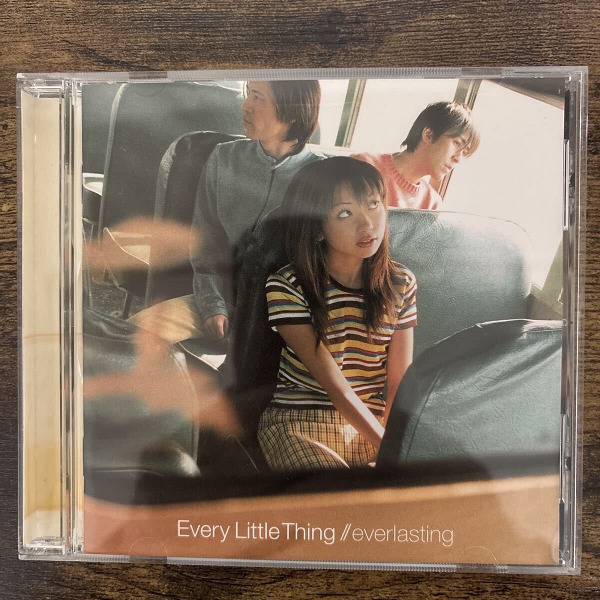○送料無料○中古CD○ Every Little Thing / EVERY BEST SINGLE + 3
