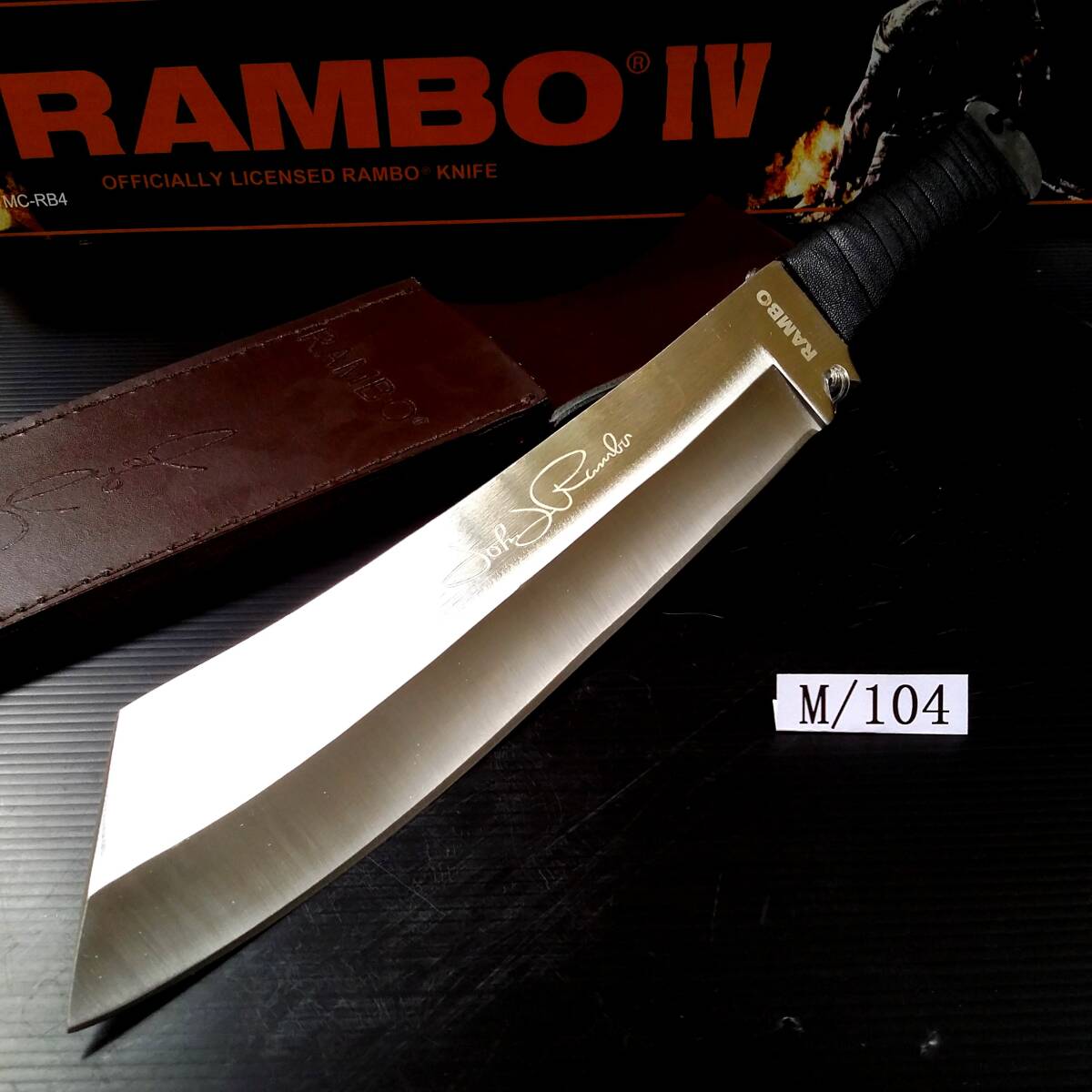新品】[未使用、美品] 重量1000g 全長67cm 大型 フルタング仕様 ククリ 