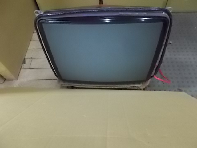 中古】三洋 28型 ステレオ フラット ワイド ブラウン管テレビ C-28W30