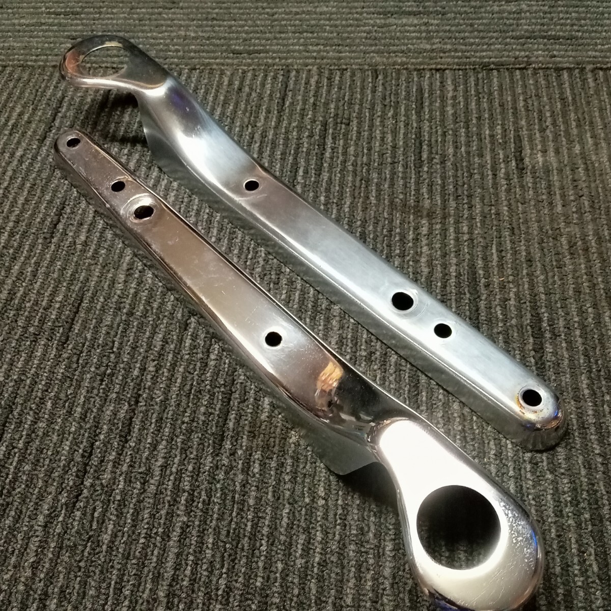 純正 ブレイクアウト FXBR FXBRS リアフェンダーサポート リア