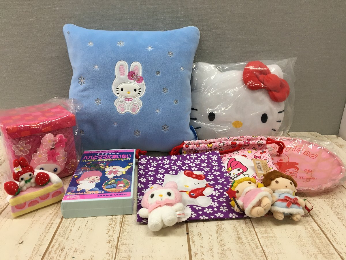 新品】☆ハローキティ(HELLO KITTY)☆いちごポッキークッションの落札 