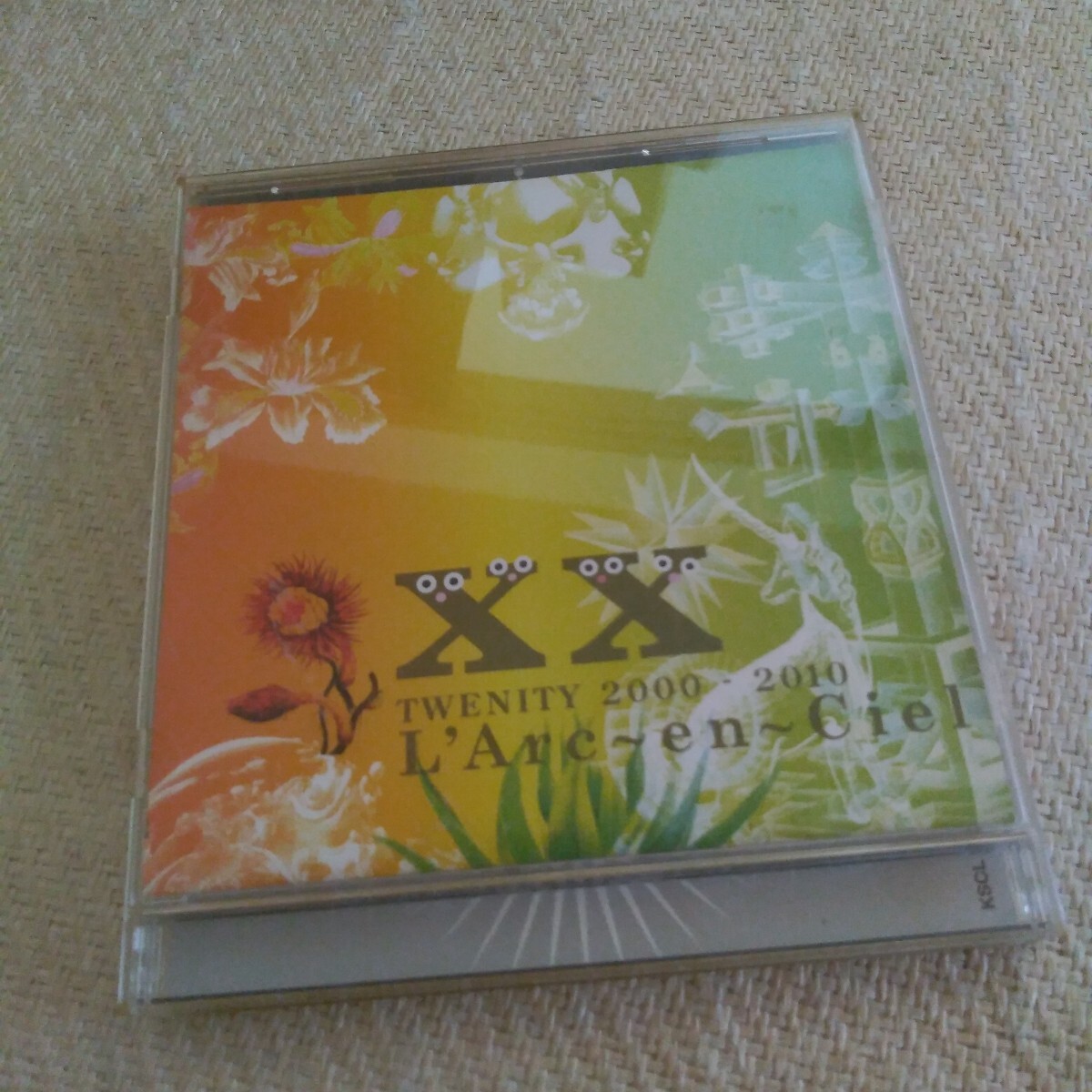 中古】75-03540 - New World (L'Arc～en～Ciel) CD 送料無料 未開封の