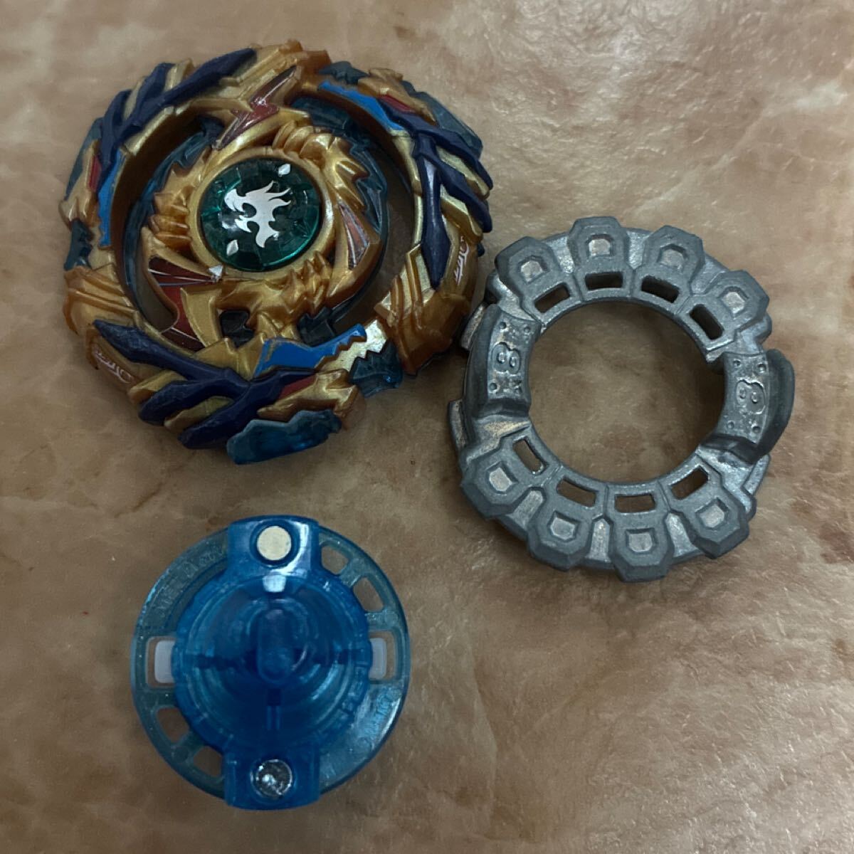 新品】☆レア☆ベイブレードバースト☆ドレインファブニル.8.Nt
