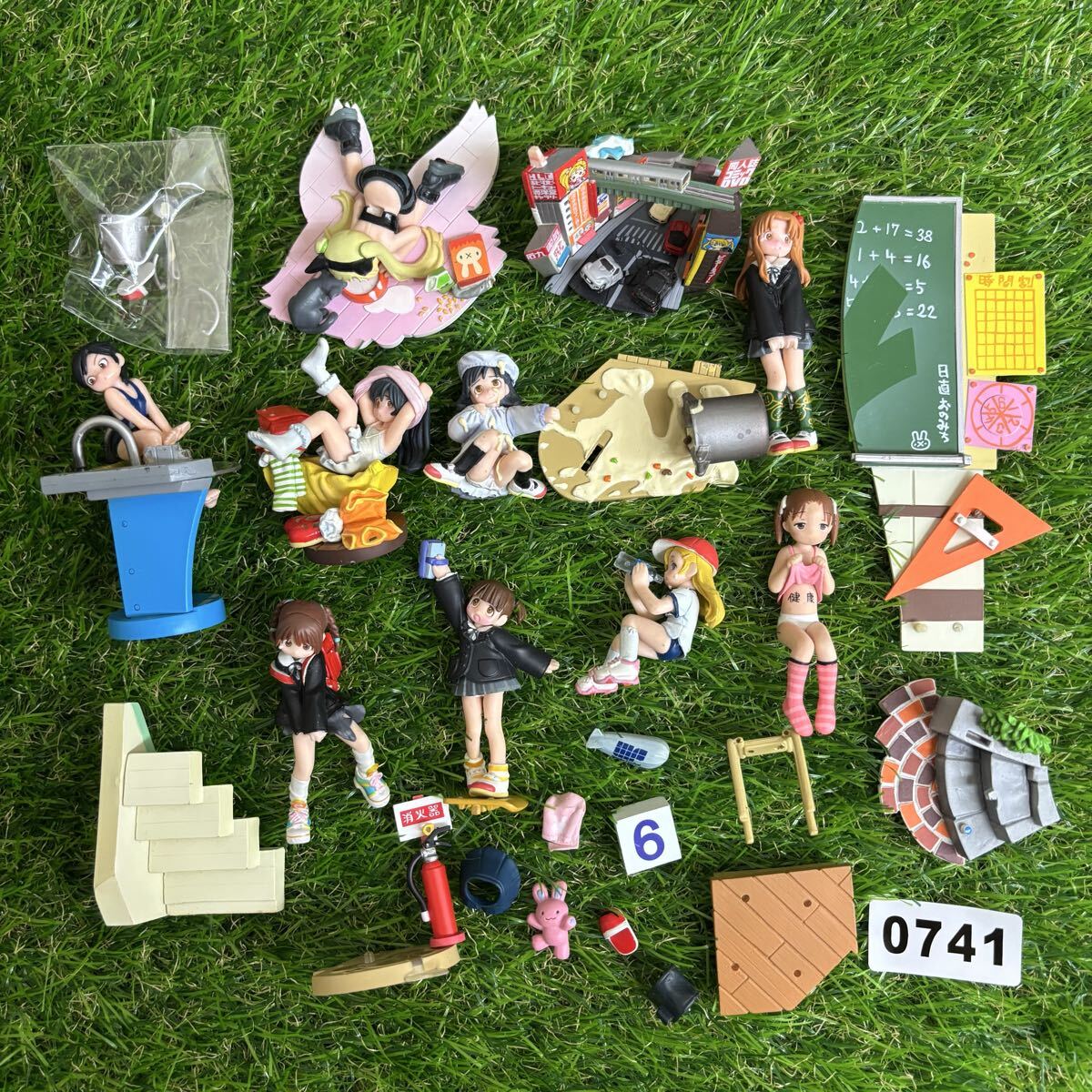 週刊わたしのおにいちゃん6巻セット＋電撃萌王＋粗品（プレビュー版フィギュア） 週刊わたしのおにいちゃん -プレビュー版フィギュア- 月刊コミック大王