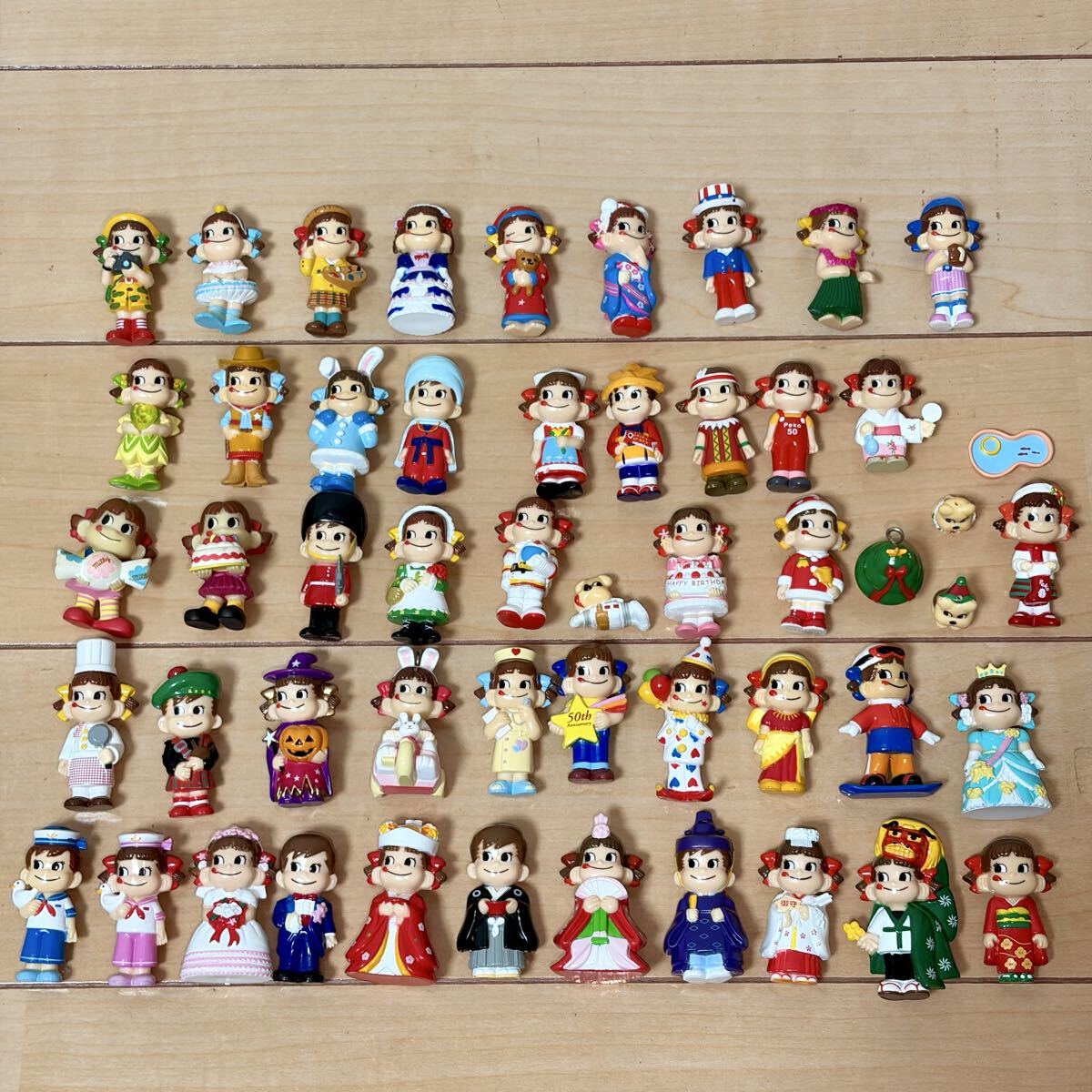 中古】即決！中古品 ピングー フィギュアストラップ 全6種指人形