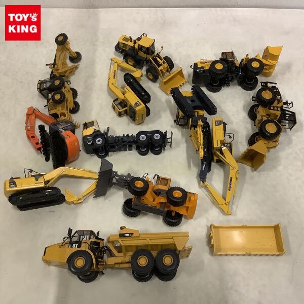 新品】☆送料無料☆コマツ キーホルダー ショベルカー、ホイール