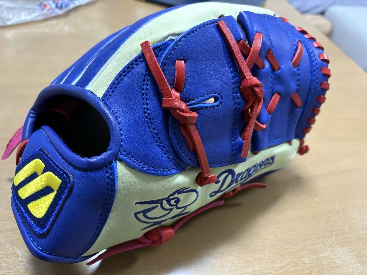 中日D平田良介のヘルメット 中日ドラゴンズ 平田良介選手＃6 実使用ヘルメット 支給品 MIZUNO
