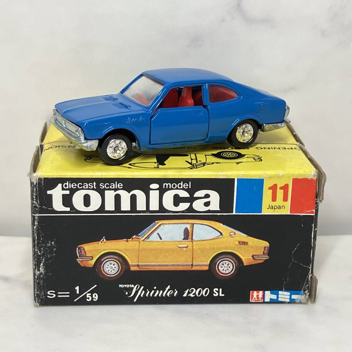 ☆19561 tomica トミカ 黒箱 香港製 N0.11 トヨタ スプリンター 1200