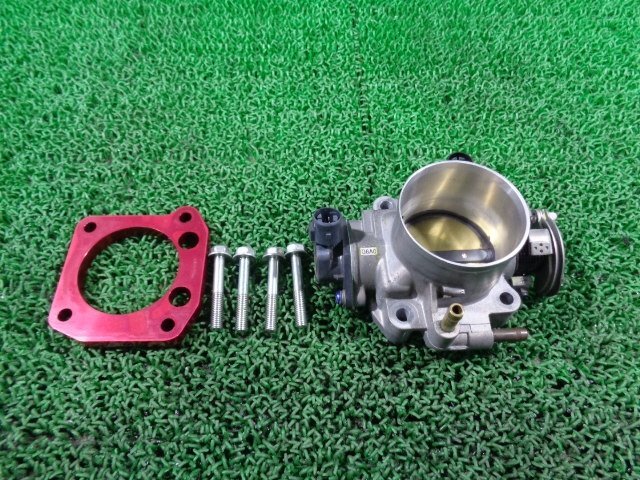 中古】スロットルスペーサー付 スズキ ジムニー スロットルボディ