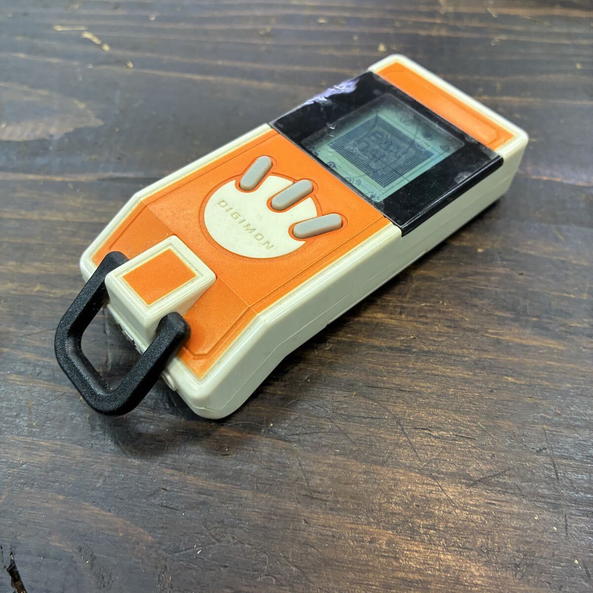 新品】新品未開封 バンダイ デジモンセイバーズ デジヴァイスiC レッド