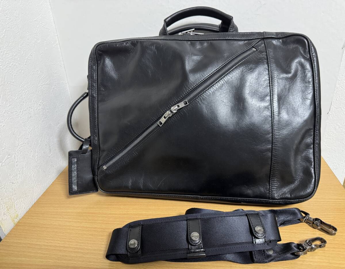 新品】【未使用 非売品】 吉田カバン PORTER ピンバッジ カラー PORTER