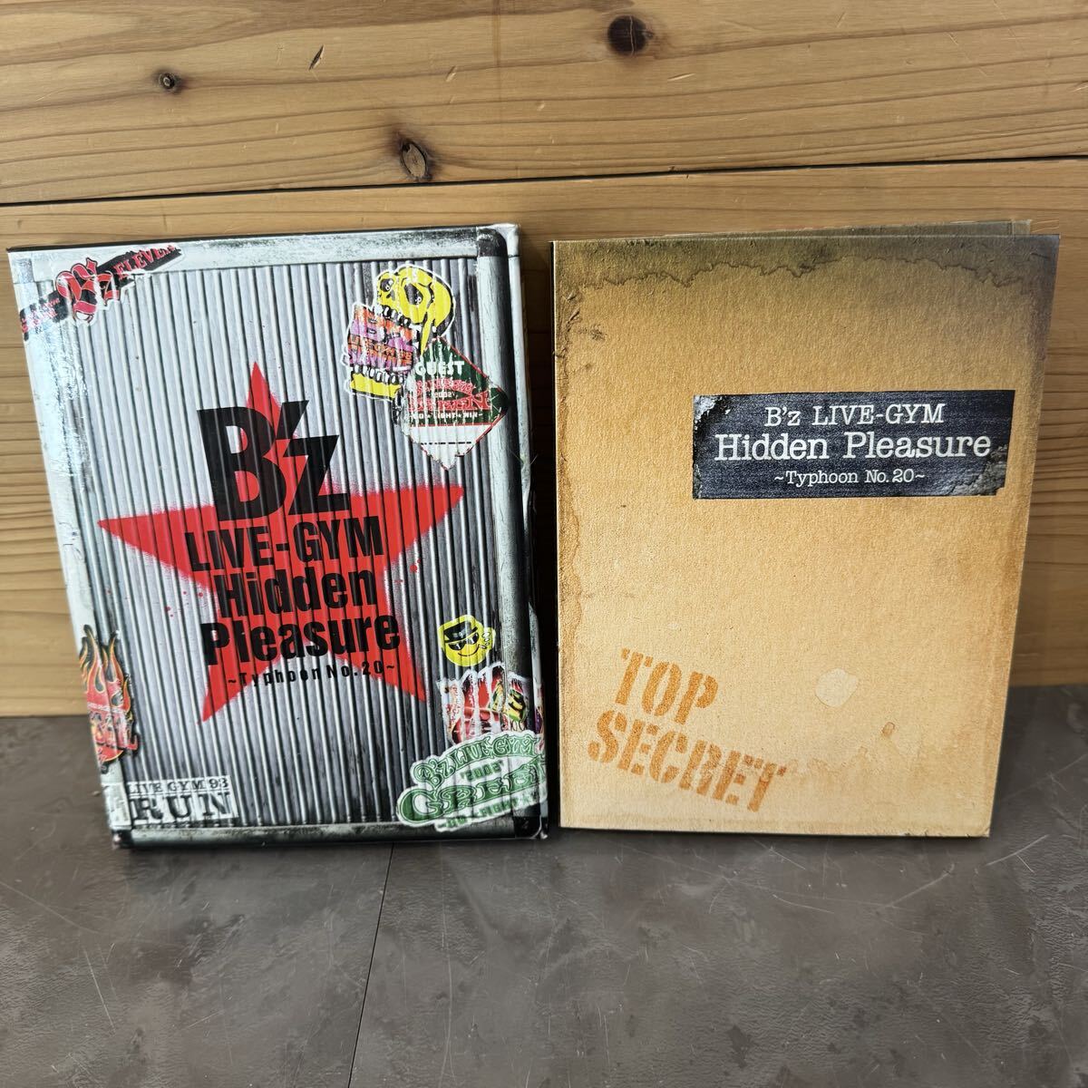 中古】B'z- LIVE-GYM Pleasure '92 TIME ネックレス ペンダント レアの