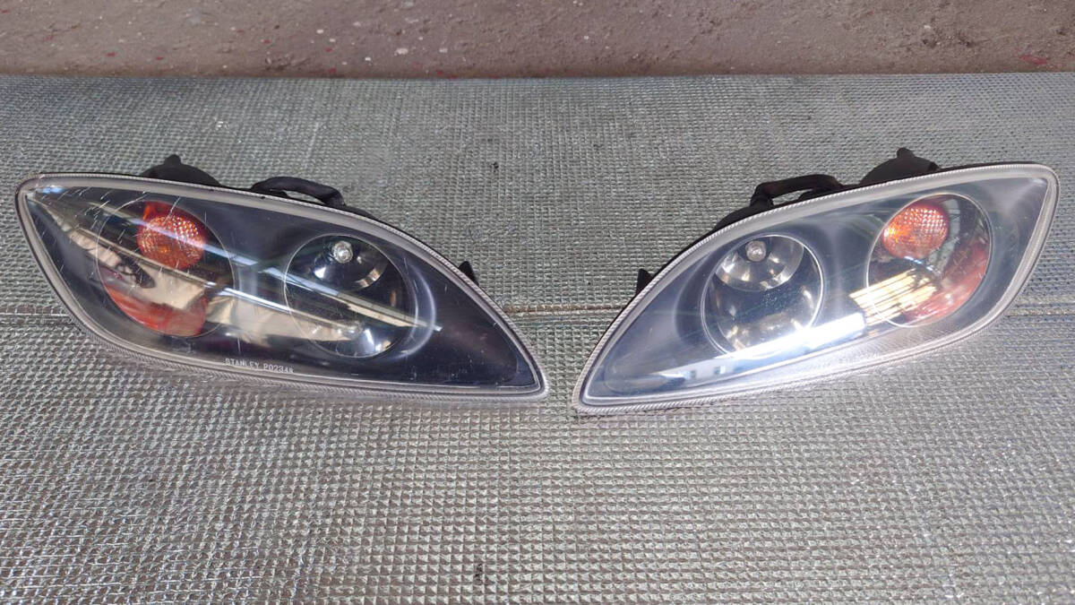 新品】送料無料 新品 マツダ RX-7 FD3S 後期 コンビネーションランプ