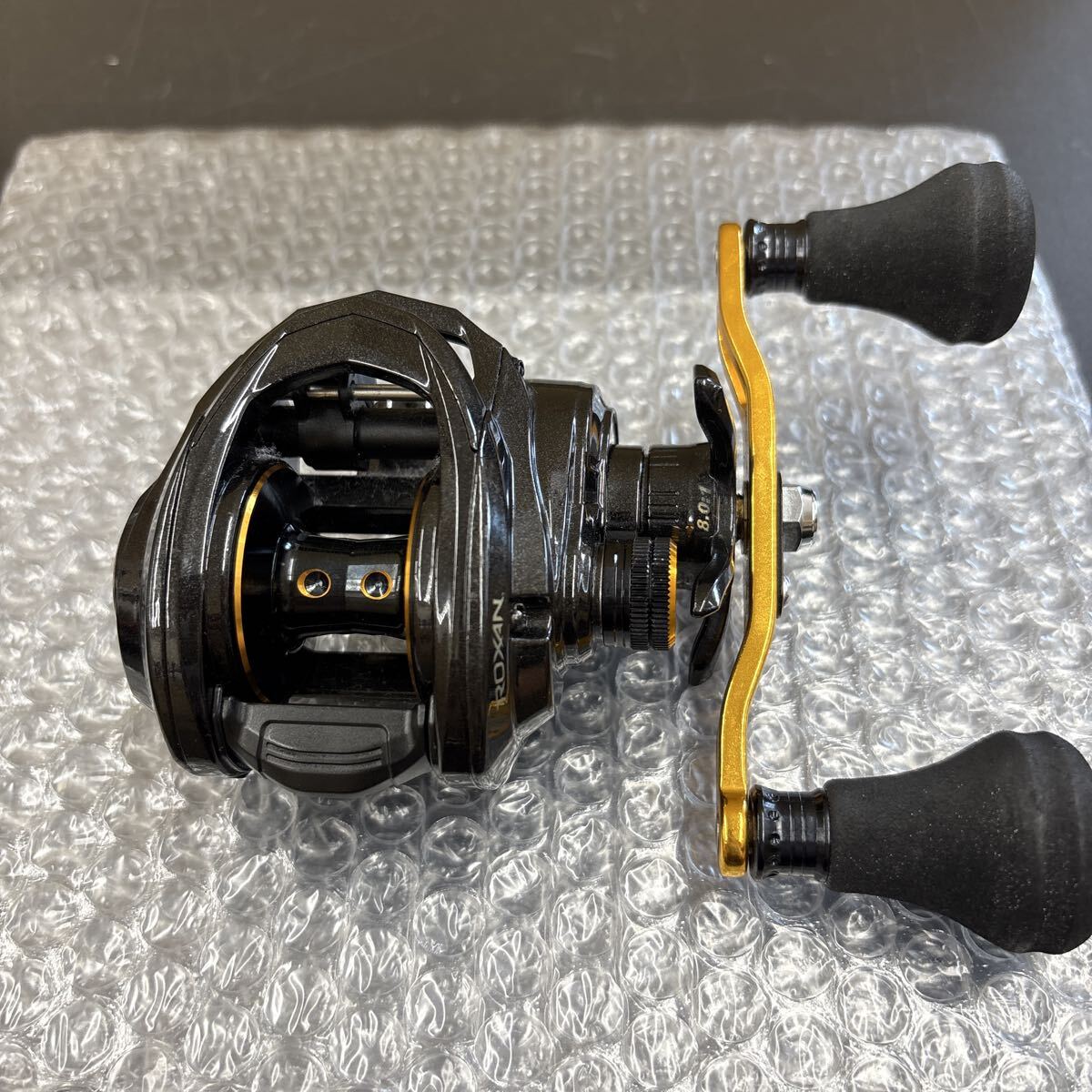 Abu Garcia REVO DEEZ6 ベイトリール　青木大介 Abu Garcia REVO DEEZ6 ベイトリール 青木大介 レボ ディーズ6(Revo