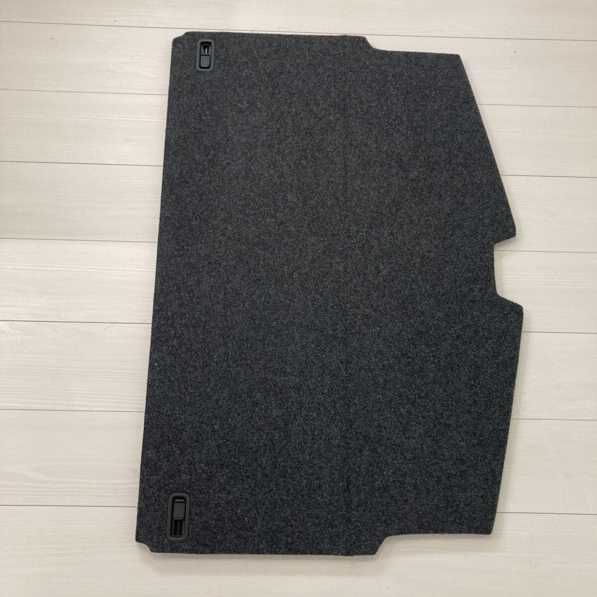 ②美品 日産 ノート e-Power DAA-HE12 マルチラゲッジボード