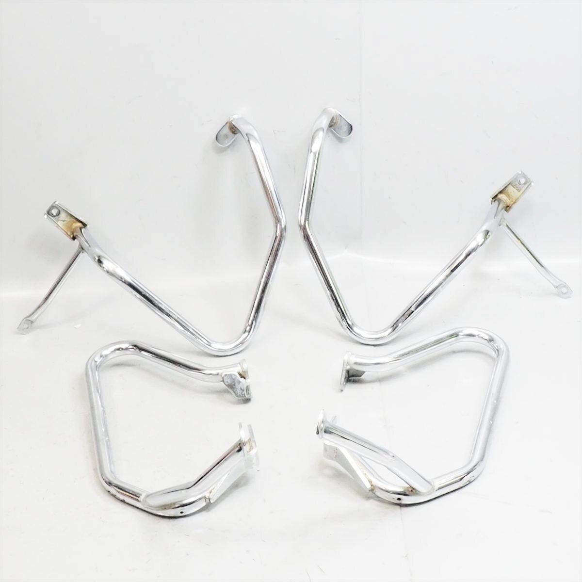 中古】デリカ アクティブギア フロントバンパープロテクター 三菱純正