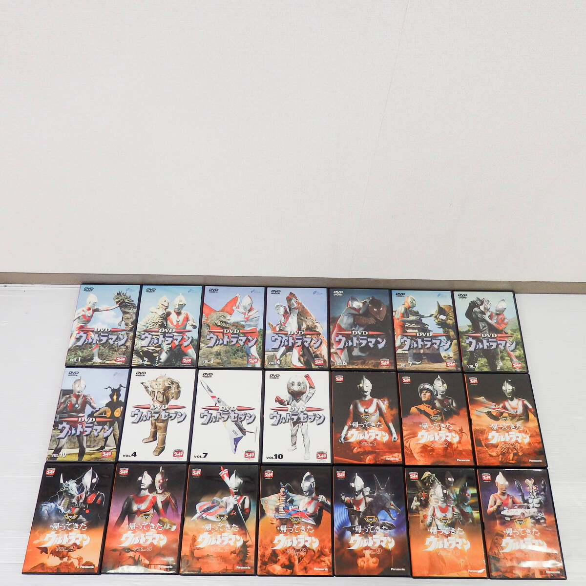 中古】超美品 ウルトラセブン DVD 全12巻セット 高画質デジタル