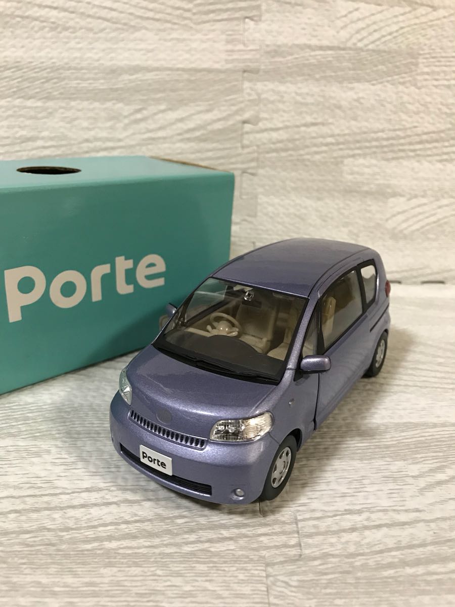 新品】1/30 トヨタ ポルテ Porte 前期 非売品 カラーサンプル ミニカー