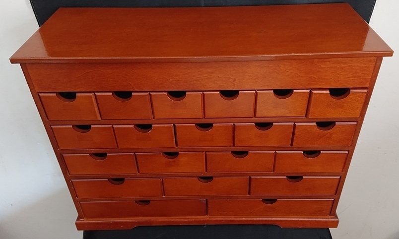 木製 小抽斗 小引き出し ミニチェスト 跳ね上げ収納付 卓上 小物入れ 抽斗杯 整理箱 中古品 の落札情報詳細 ヤフオク落札価格情報 オークフリー スマートフォン版