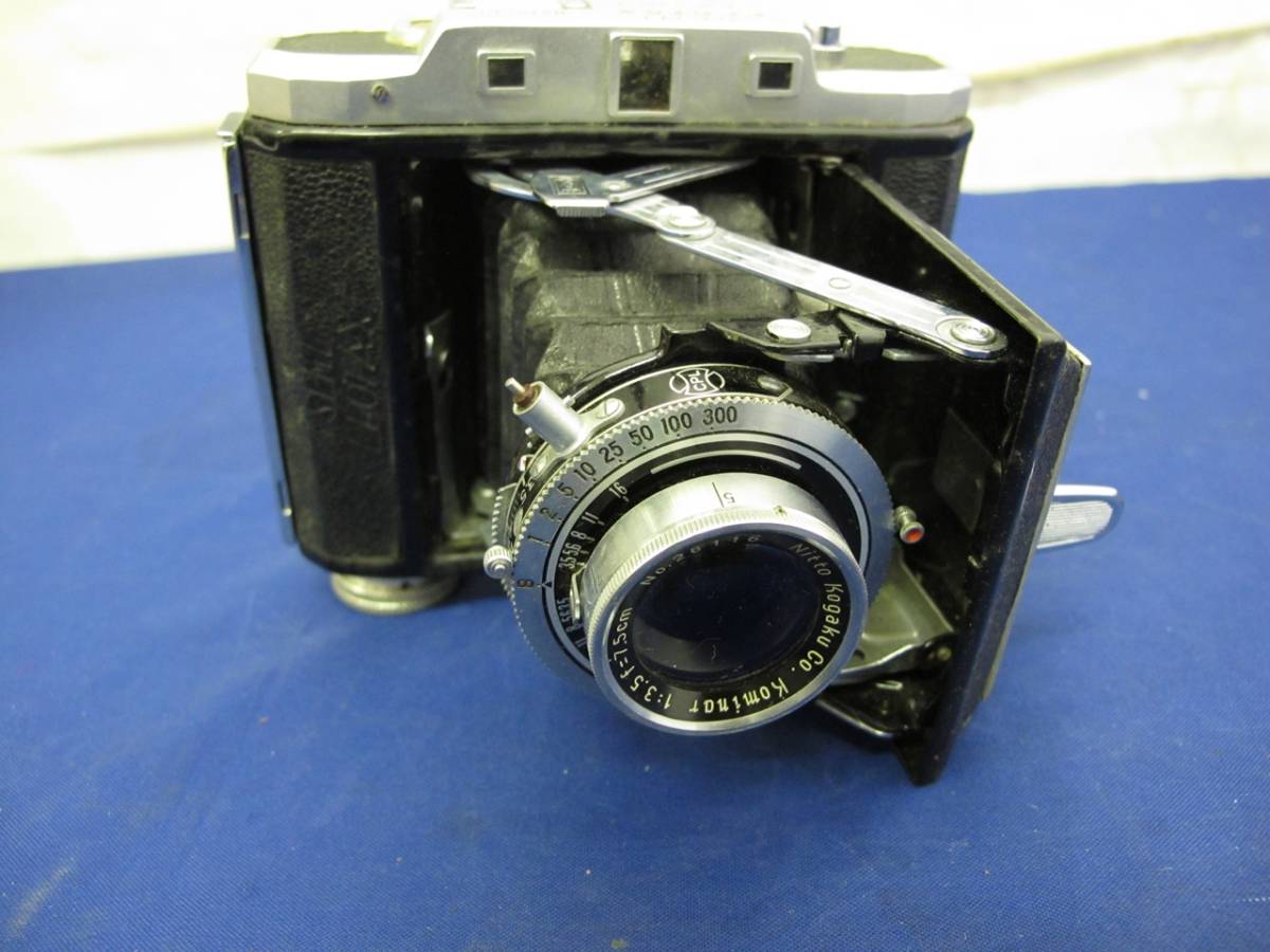 4 05 Semi Leotax製 昔の蛇腹カメラ Showa Optical Worrks Ltd 125 Nitto Kogaku Co Kominar 1 3 5 F 7 5cm 超希少品 ケース付 の落札情報詳細 ヤフオク落札価格情報 オークフリー スマートフォン版