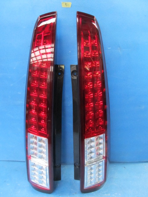 送料込！セレナC26後期 社外LEDテール ジュンヤン 宮城 塩釜発