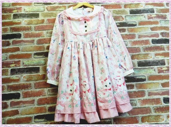 新品希少Angelic Prettyディズニーマリーちゃんワンピース