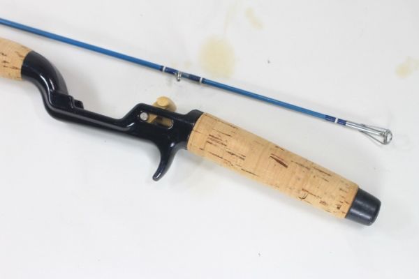 中古】ABU CASTER 122 ZOOM + CASTER SAFARI ZOOM 2本 アブ の落札
