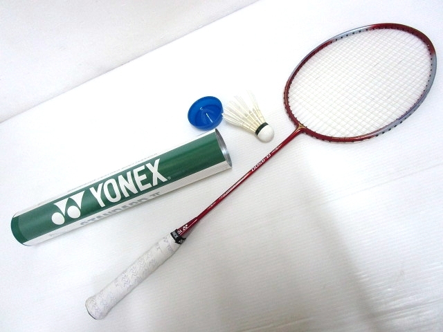 ヨネックス　バドミントン　羽根　シャトル エアロセンサ700 中古　YONEX YONEX ヨネックス バドミントンシャトル エアロセンサ700 3番 AS-700