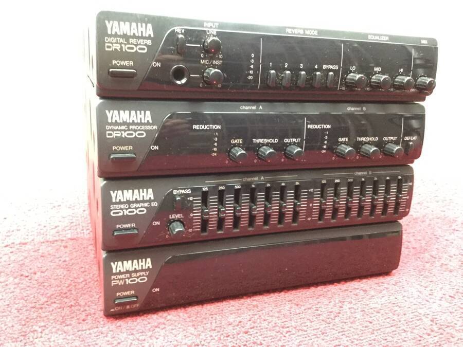 G2317【希少】YAMAHA Q100 & MV100 セット ハーフラック YAMAHA DR100/DP100/Q100/PW100 ハーフラックエフェクター☆現状品の