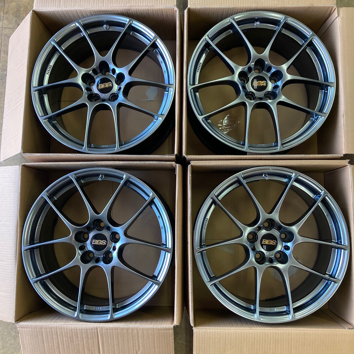 中古4本 鍛造 BBS RF RF514 18インチ 8J +43 5H 114.3 ハブ56