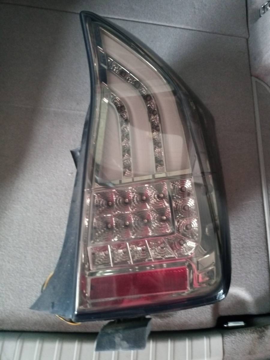 30プリウス junyan ファイバーテール 30プリウス JUNYAN テールランプ