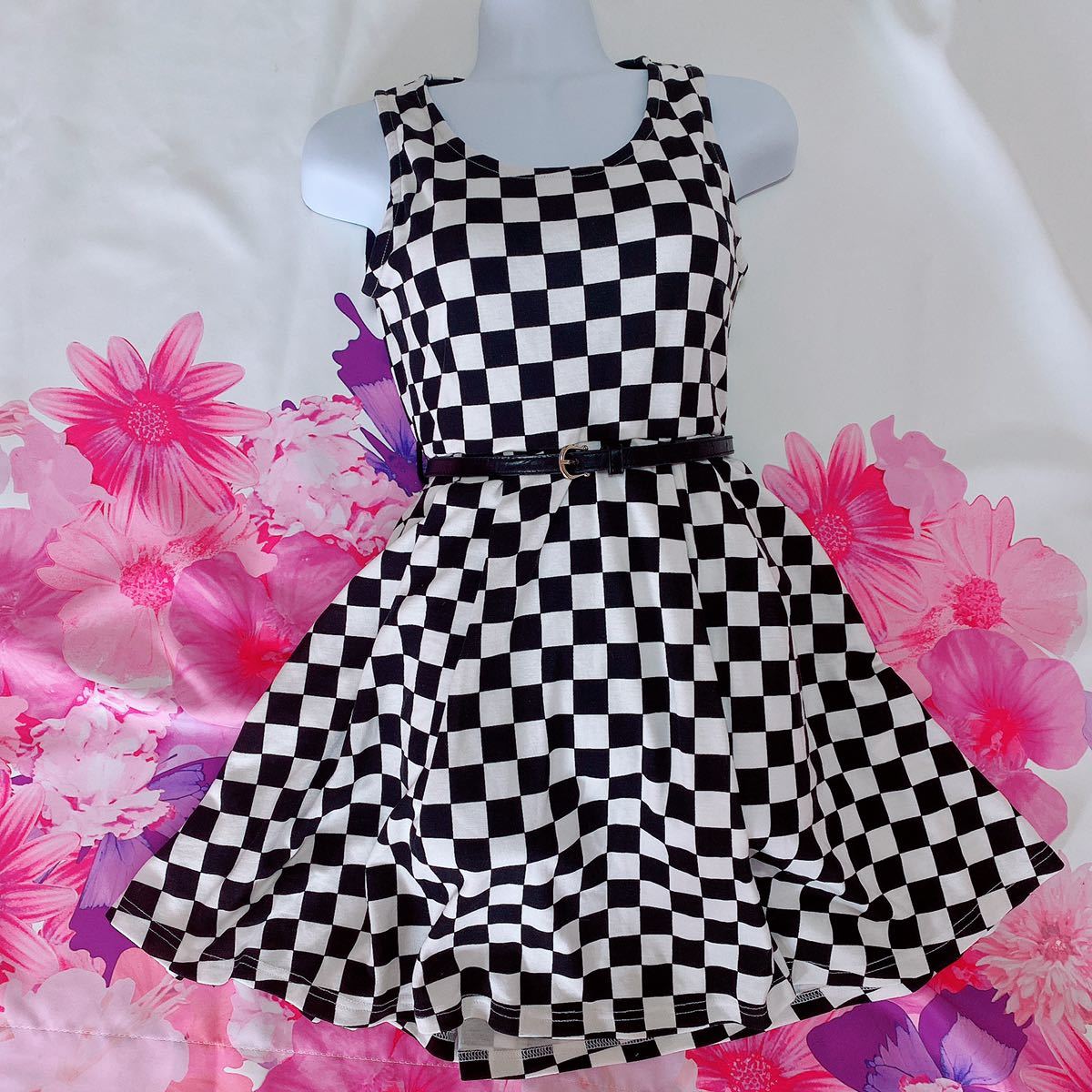 Sirrider 紗耶香のタンス整理品 お嬢様 可愛いチェック柄ワンピース ティーンズ 女の子 難あり Eco エコ 中古 の落札情報詳細 ヤフオク落札価格情報 オークフリー スマートフォン版