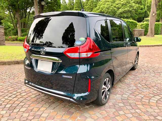 ほぼ新車人気 新型フリードプラスhv 令和1年3月 走行60 Honda Freed Hybrid G Honda Sensing 車検r4年3月 車中泊モード の落札情報詳細 ヤフオク落札価格情報 オークフリー スマートフォン版