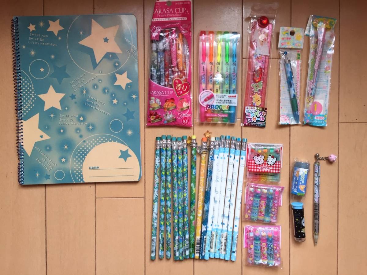 新品 即決 未使用 かわいい文具セット福袋 さらさ 蛍光ペン 定規 ボールペン 消しゴム付鉛筆 消しゴム キャップ シャーペン ノート の落札情報詳細 ヤフオク落札価格情報 オークフリー スマートフォン版