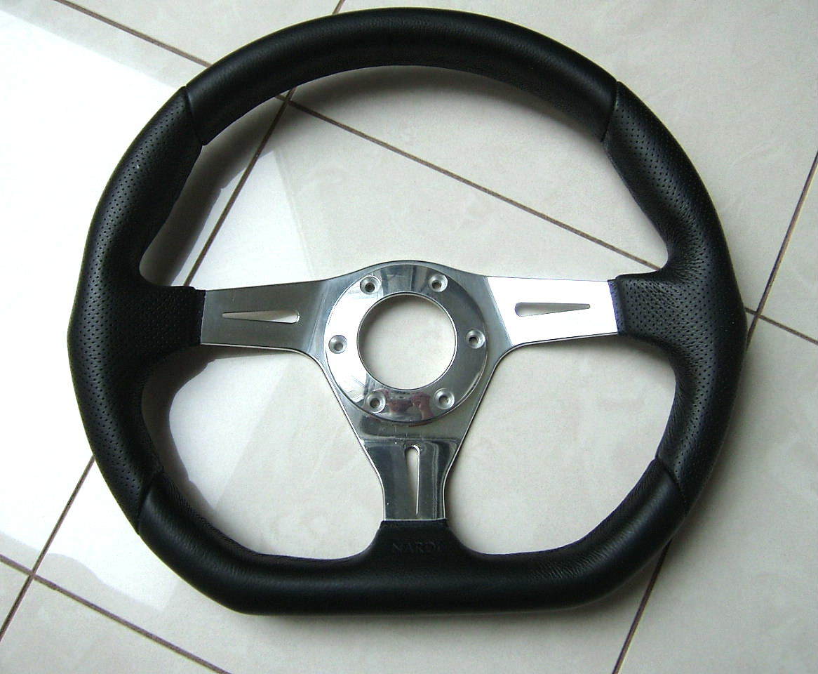 NARDI ナルディ ステアリング D型 ウッド カリスタ風新品未使用