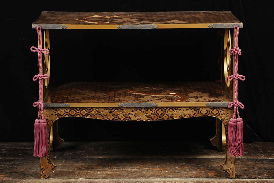 金蒔絵の大膳花台松竹梅と双鶴高蒔絵傷みあり箱付