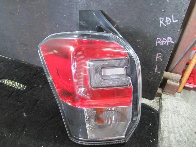フォレスター Dba Sj5 左テールランプ K1x D171 841sg111 2 0i L アイサイト 4wd Fba Cvt の落札情報詳細 ヤフオク落札価格情報 オークフリー スマートフォン版