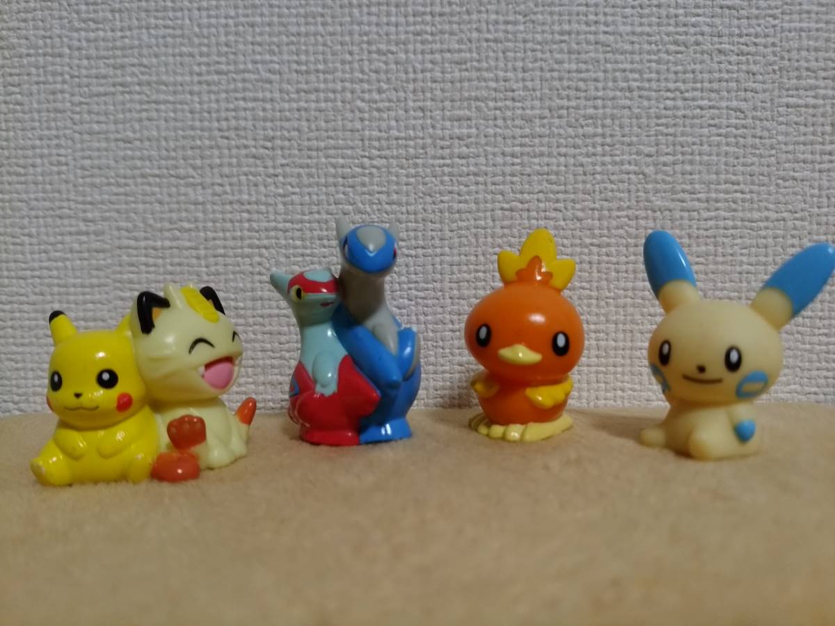 ポケモン すくい人形 フィギュア ピカチュウ ニャース ラティオス