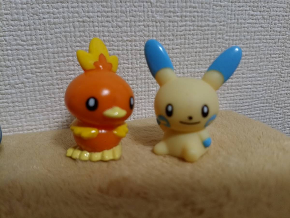 ポケモン すくい人形 フィギュア ピカチュウ ニャース ラティオス