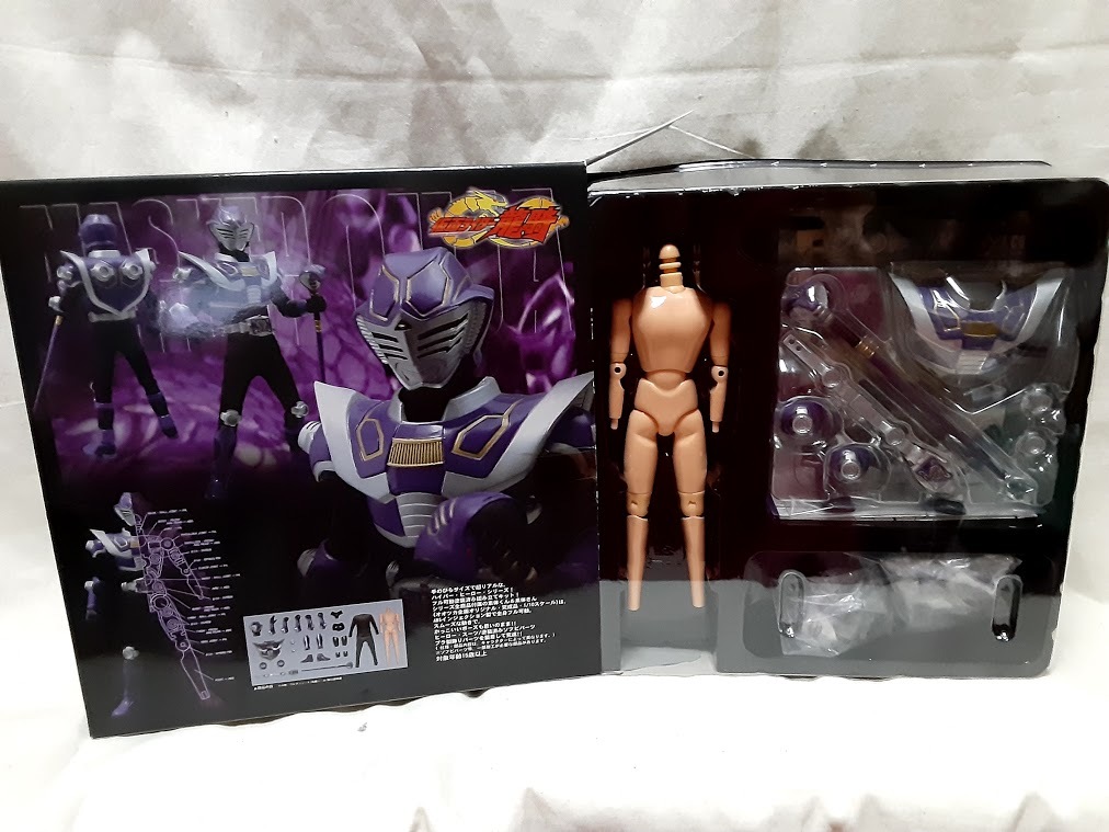 仮面ライダー王蛇／仮面ライダー龍騎／ハイパーヒーローリアル
