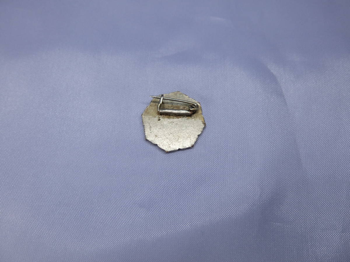 女子高 神奈川県立 小田原城内高校 校章バッジ 制服 ブレザー 女子校 バッチ 記章 公立 女子生徒 の落札情報詳細 ヤフオク落札価格情報 オークフリー スマートフォン版