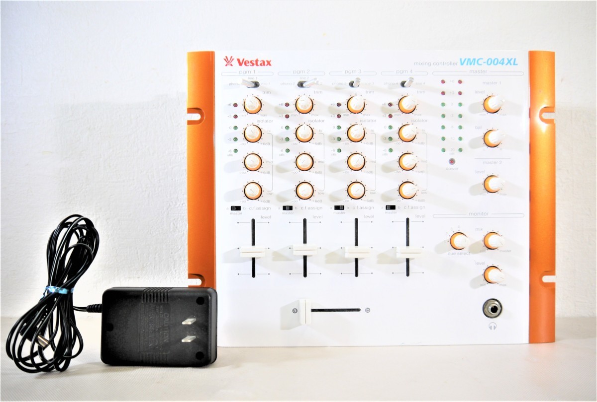 動作品】VESTAX VMC-004 FXu 純正アダプター付／エフェクト内蔵